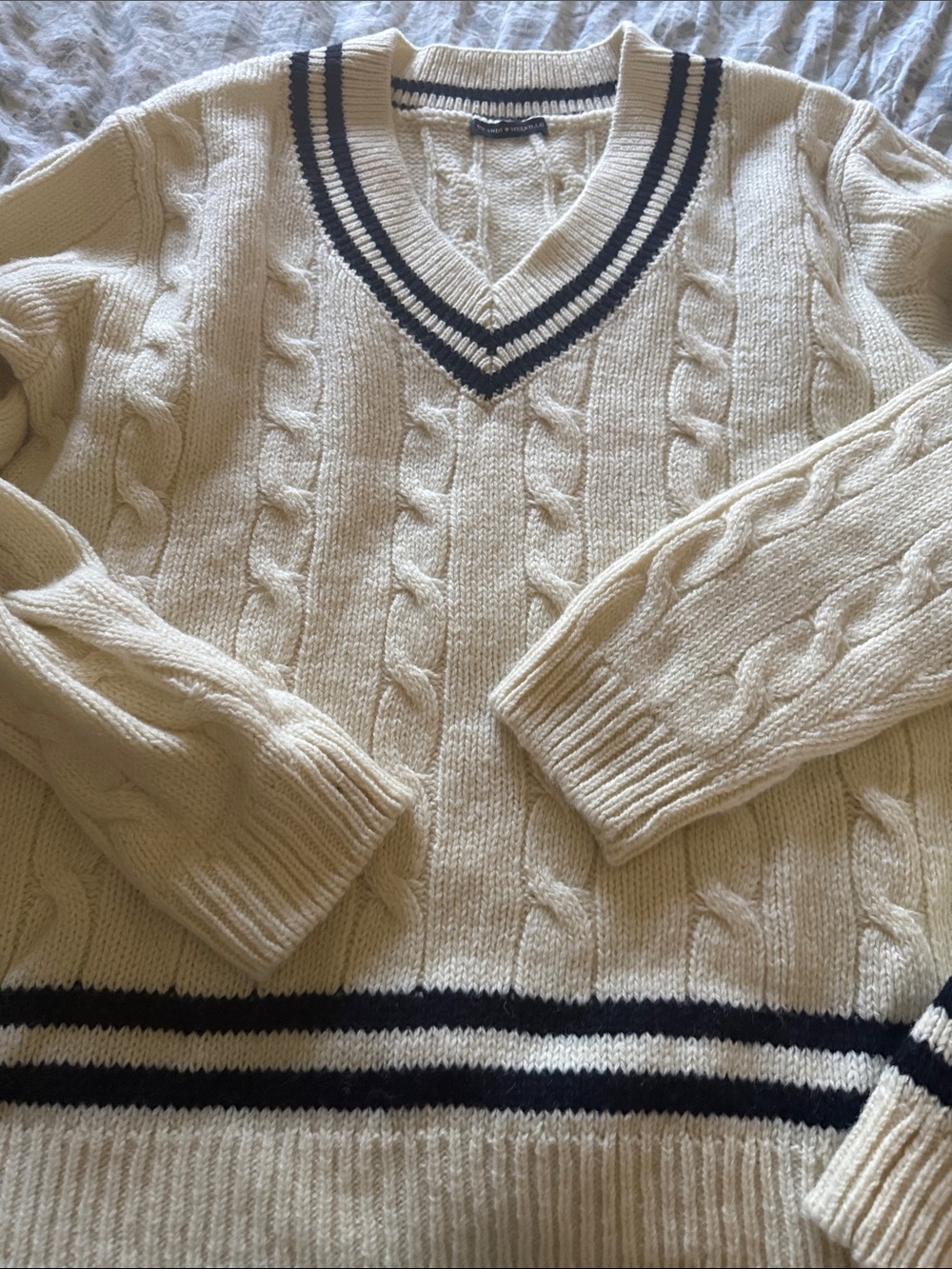 Brandy Melville Cream Cable Knit V-Neck Sweater with Black Trim